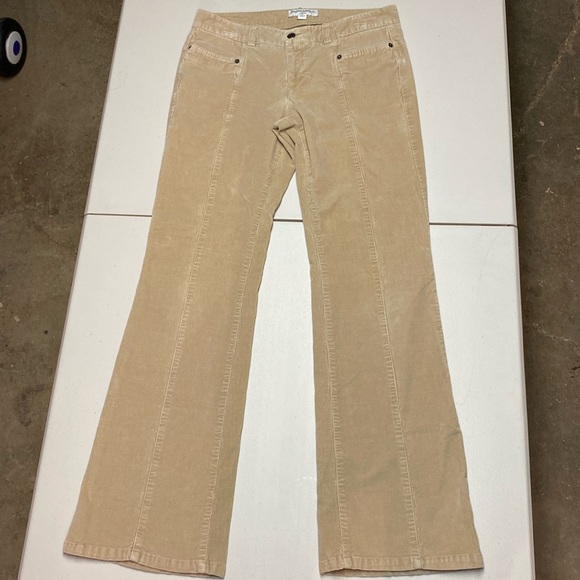 Banana Republic Ryan Fit Corduroy Flare Pants Women’s 8 regular Khaki Bootcut - Picture 2 of 12
